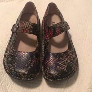 Super fun multicolored/textured Alegria Mary Janes
